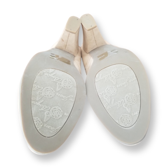 Joan Boyce Slip On Heeled Booties - Picture 4 of 9